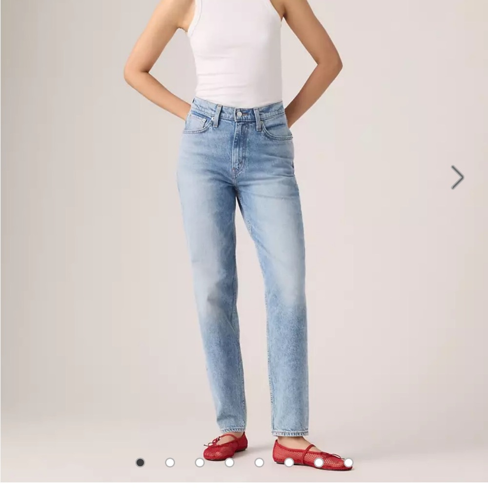Levi’s 80s mom Jean